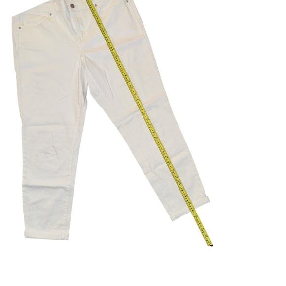 White Denim Jeans - Picture 2 of 6